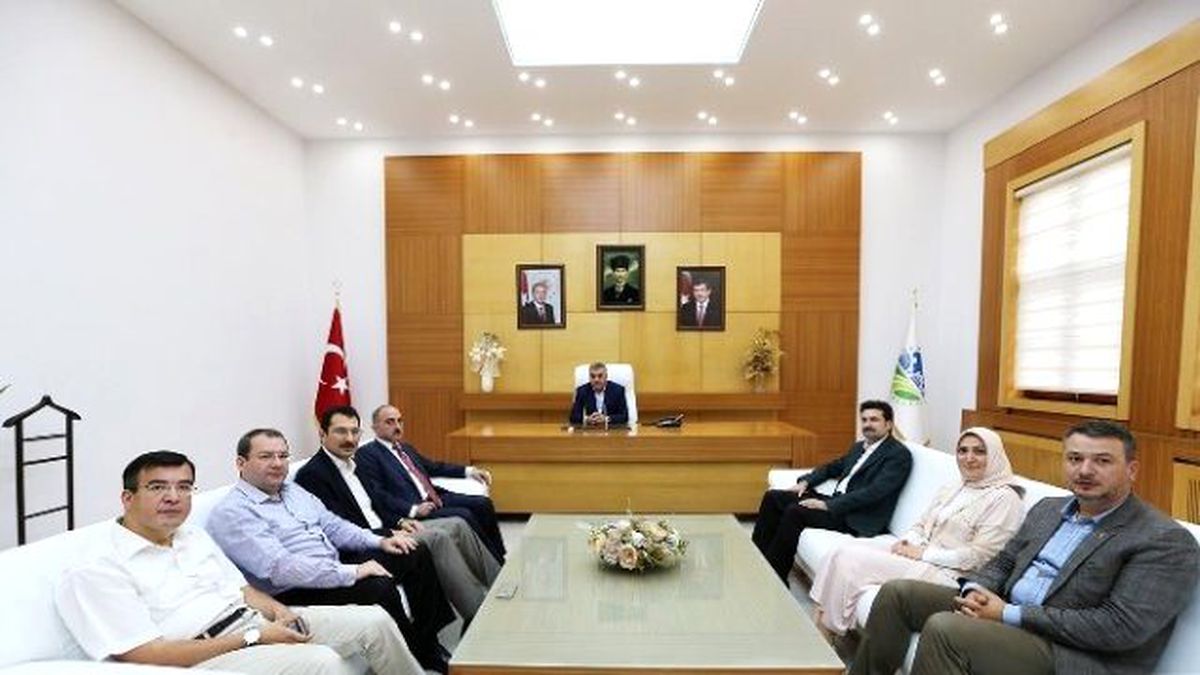 Üstün\'den Başkan Toçoğluna Ziyaret
