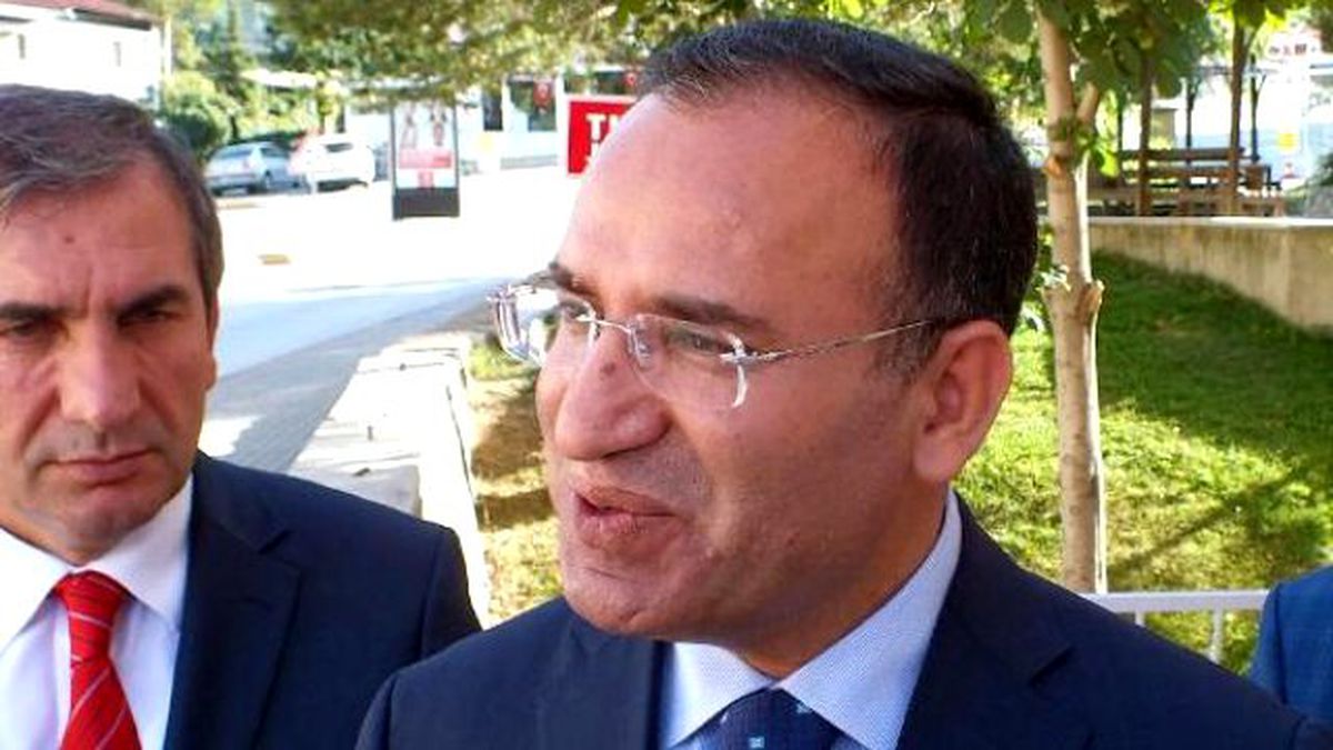 Bozdağ: Bismillah Demeyi Yasaklayan Bir Anlayışı Kabul Edemeyiz