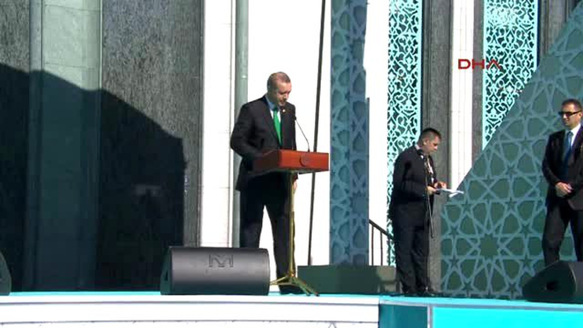 Cumhurbaşkanı Erdoğan: "Avrupa Sınırlarında Tüm İnsanlığı Utandırması Gereken Hazin Manzaralar...