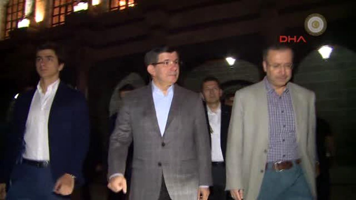Diyarbakır Başbakan Davutoğlu, Grup Tillo Üyeleri ile Bir Araya Geldi