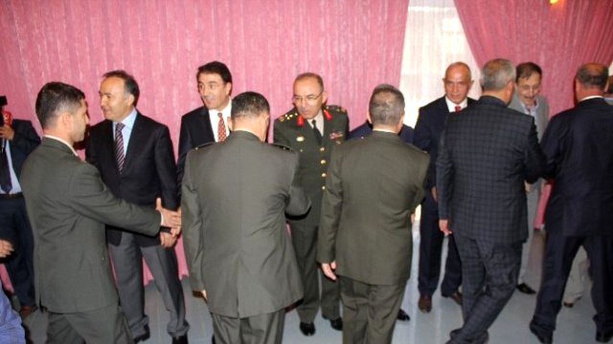 Erzurum\'da Bayramlaşma Töreni