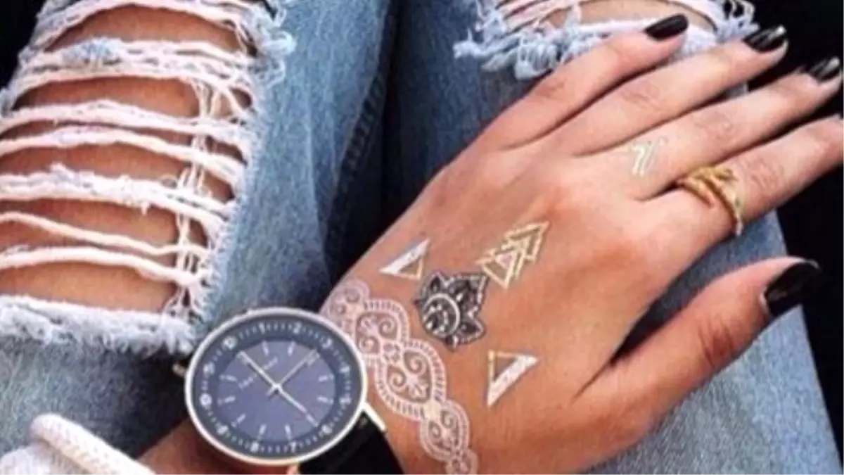 Flash Tattoo İdeas To Heat Up Your Fall Look