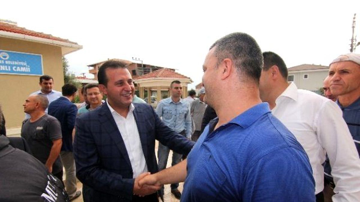 Menderes\'te Camii Açılışı ve Bayramlaşma