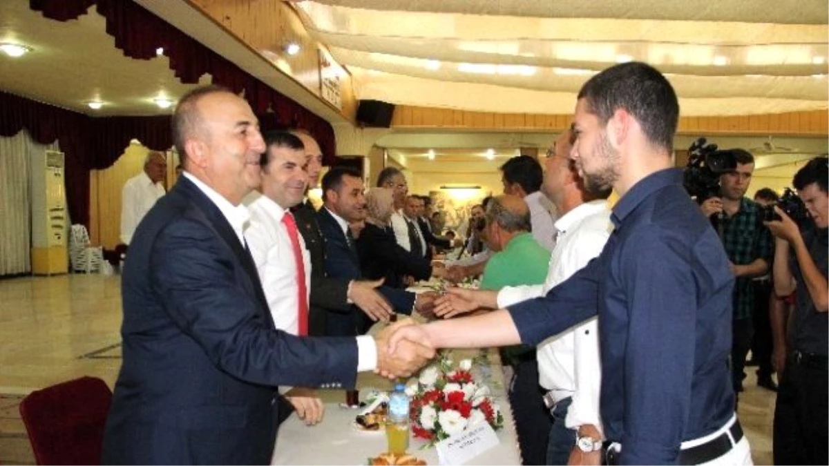 Mevlüt Çavuşoğlu, Memleketi Alanya\'da Bayramlaştı