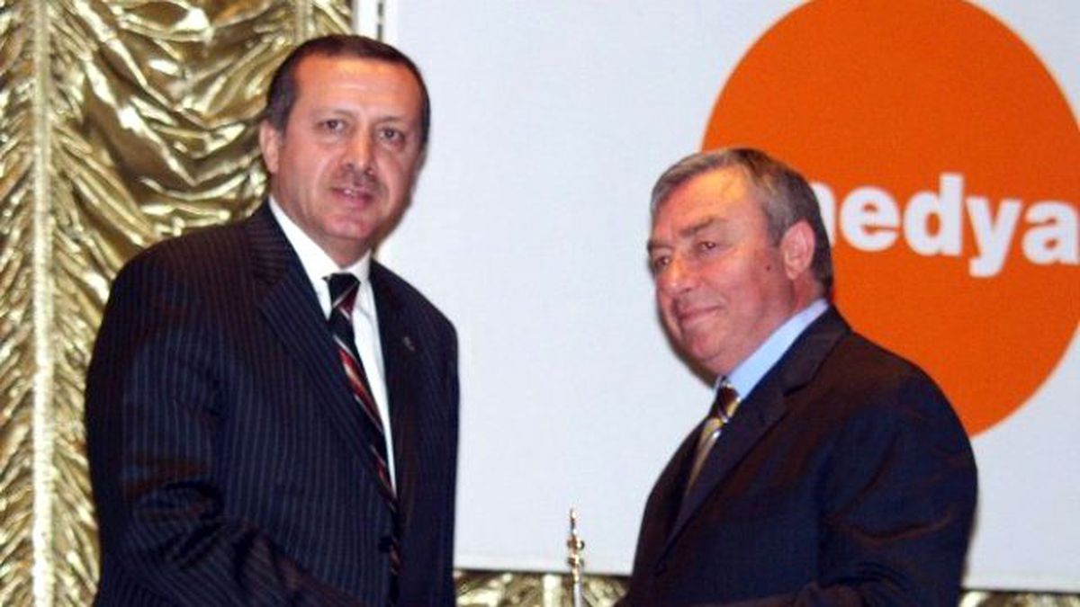 Cumhurbaşkanı Erdoğan Fatih Camii\'nde