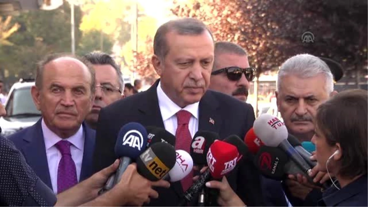 Cumhurbaşkanı Recep Tayyip Erdoğan Gazetecilerin Sorularını Yanıtladı (2)
