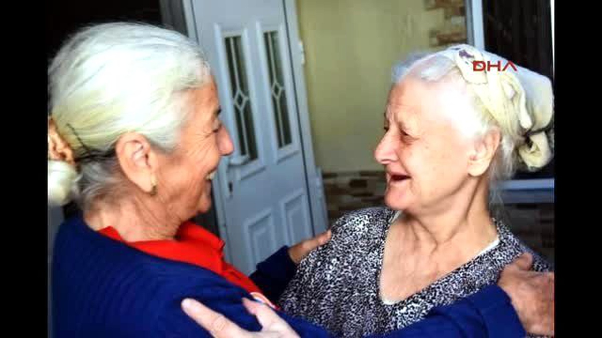 Gümilcineli Kan Kardeşlerin 55 Yıllık Hasreti Bayramda Son Buldu