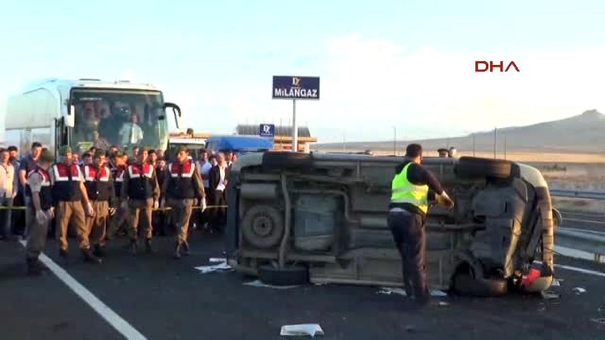 Niğde?de Katliam Gibi Kaza: 13 Ölü, 1 Yaralı