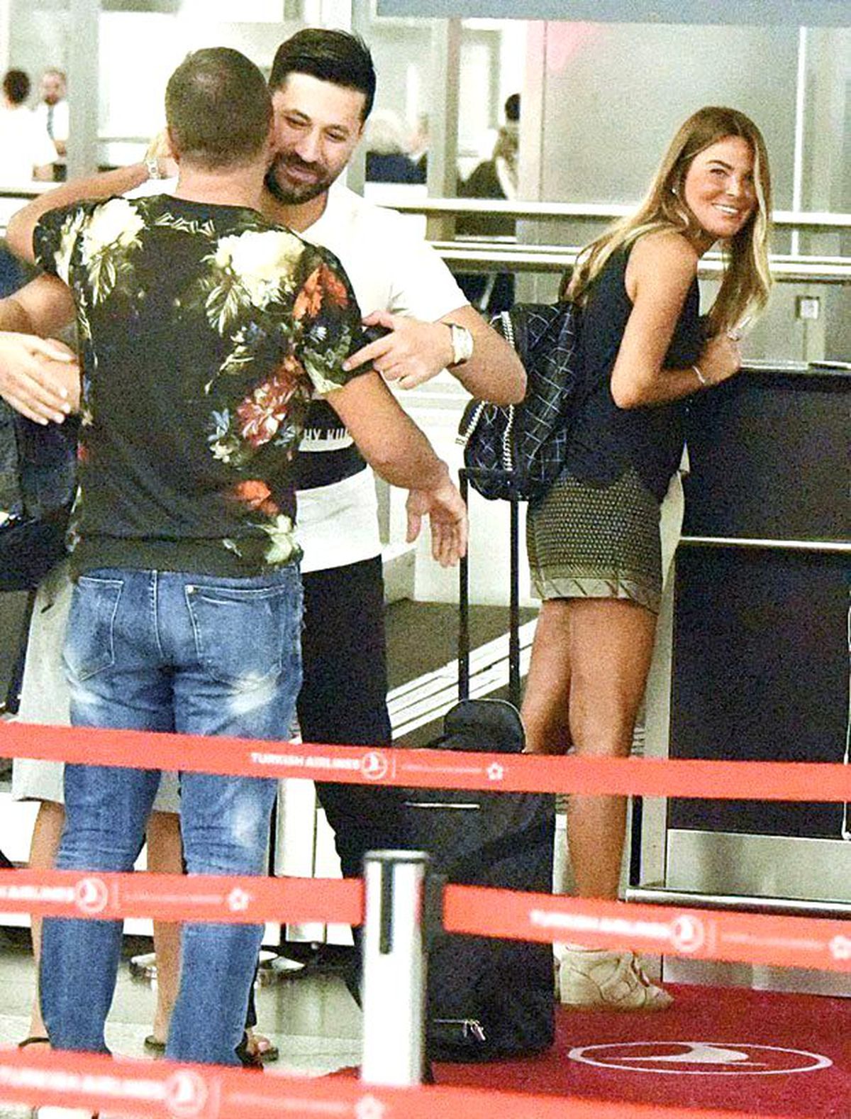 Özlem Yıldız İnkar Ettiği Sevgilisiyle Yakalandı