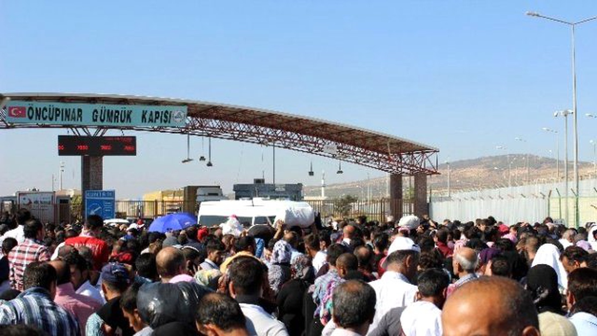 27 Bin Kişi Bayramlaşmak İçin Suriye\'ye Gitti