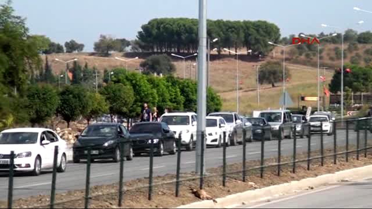 Çanakkale \' de Tatilcilerin Dönüş Yoğunluğu Başladı- Ek
