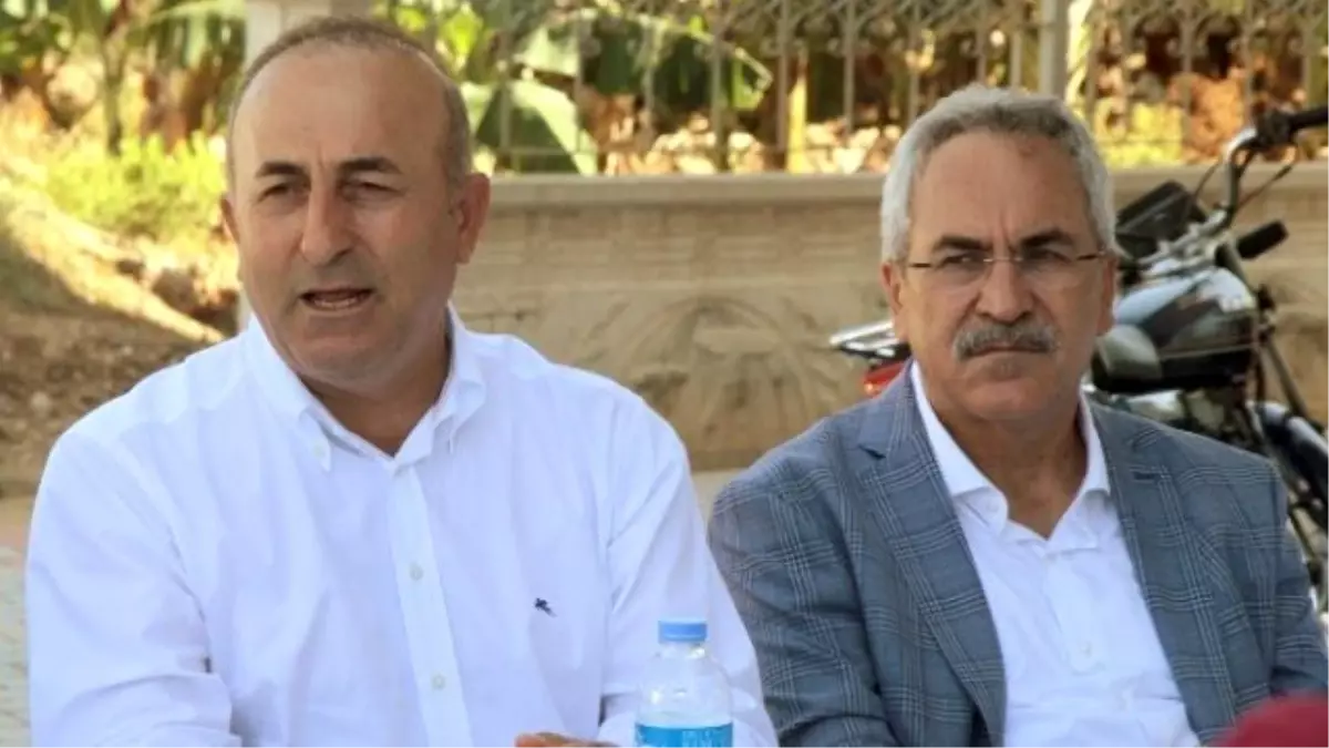 Çavuşoğlu, Bayram Ziyaretlerini Sürdürüyor