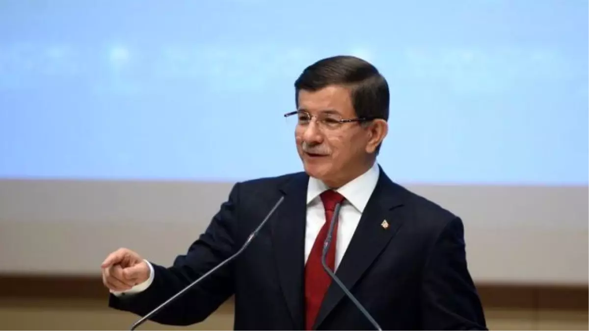 Davutoğlu: Çanakkale Şiirini Okudum, Solculardan Dayak Yedim