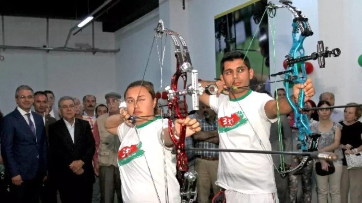 Karşıyaka'da Spora Dev Yatırım