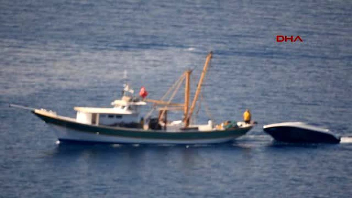 Bodrum 20 Kaçak Yüzerek Kurtuldu