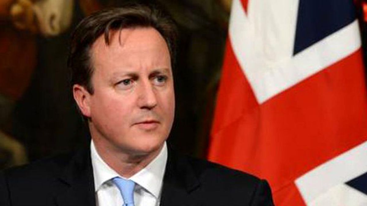 Daivid Cameron: Esad Geçiş Hükümetinde Yer Alabilir