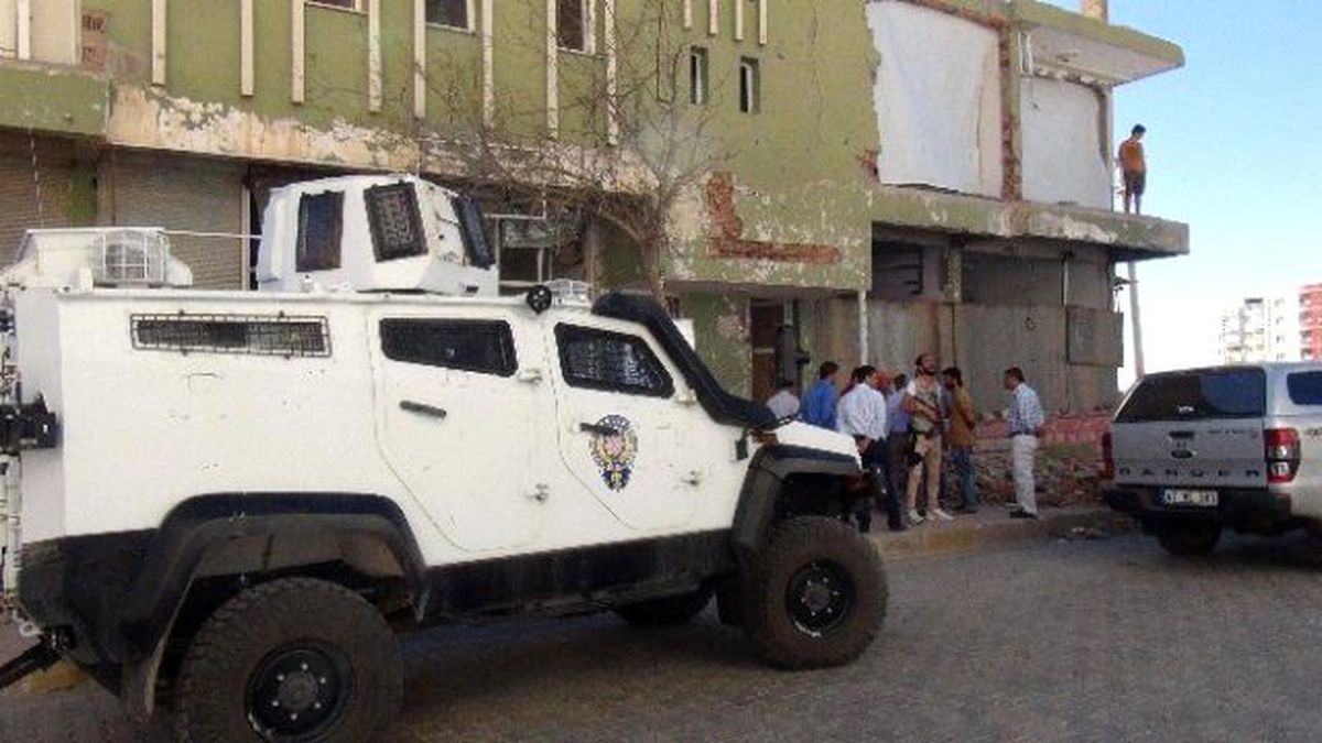 Emniyet Müdüründen Patlamada Evi Zarar Gören Vatandaşlara Ziyaret