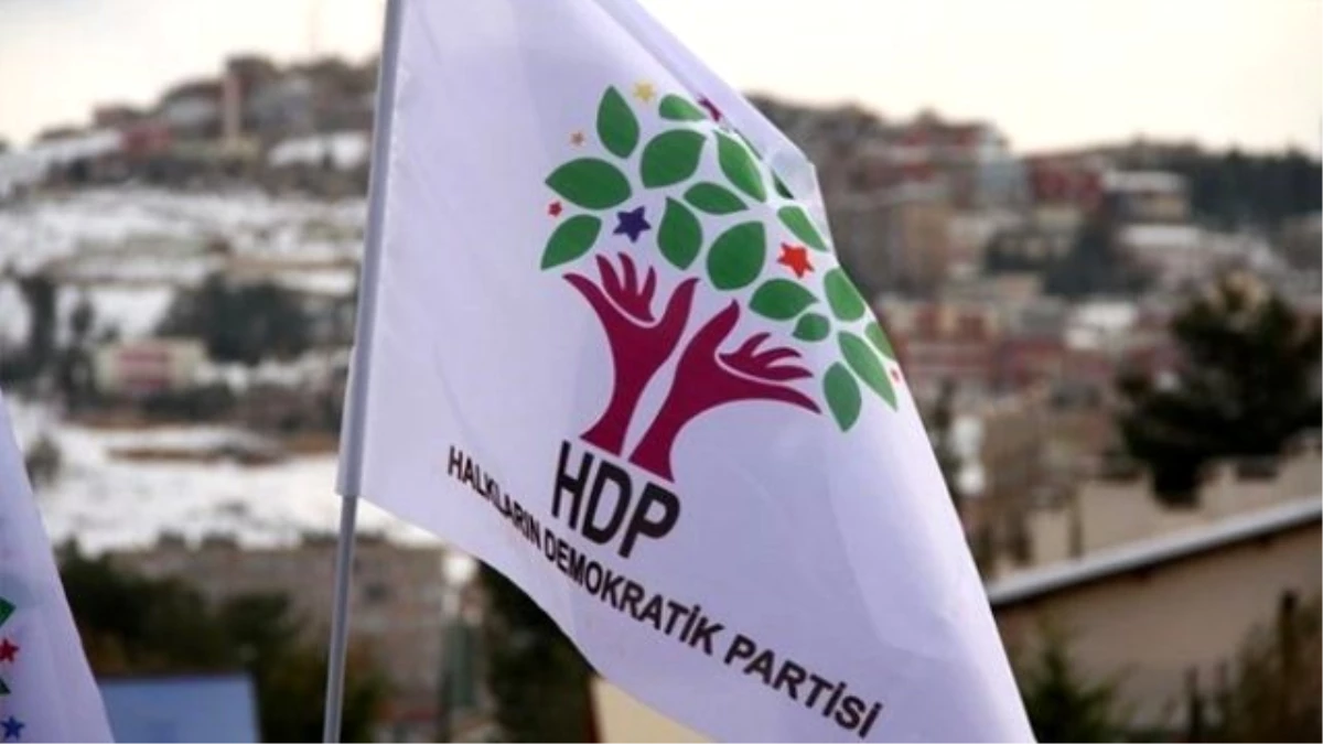 HDP\'nin Bitlis Adayı Adaylıktan Cekildi