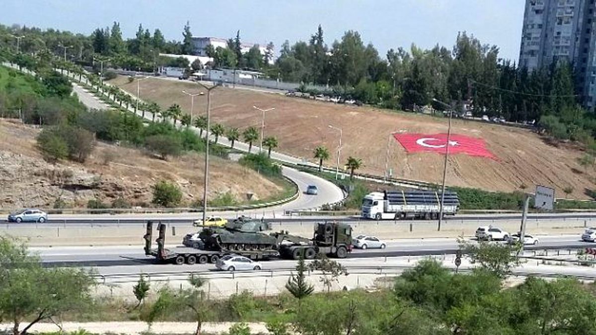 Adana'dan Güneydoğu'ya Tank Sevkiyatı