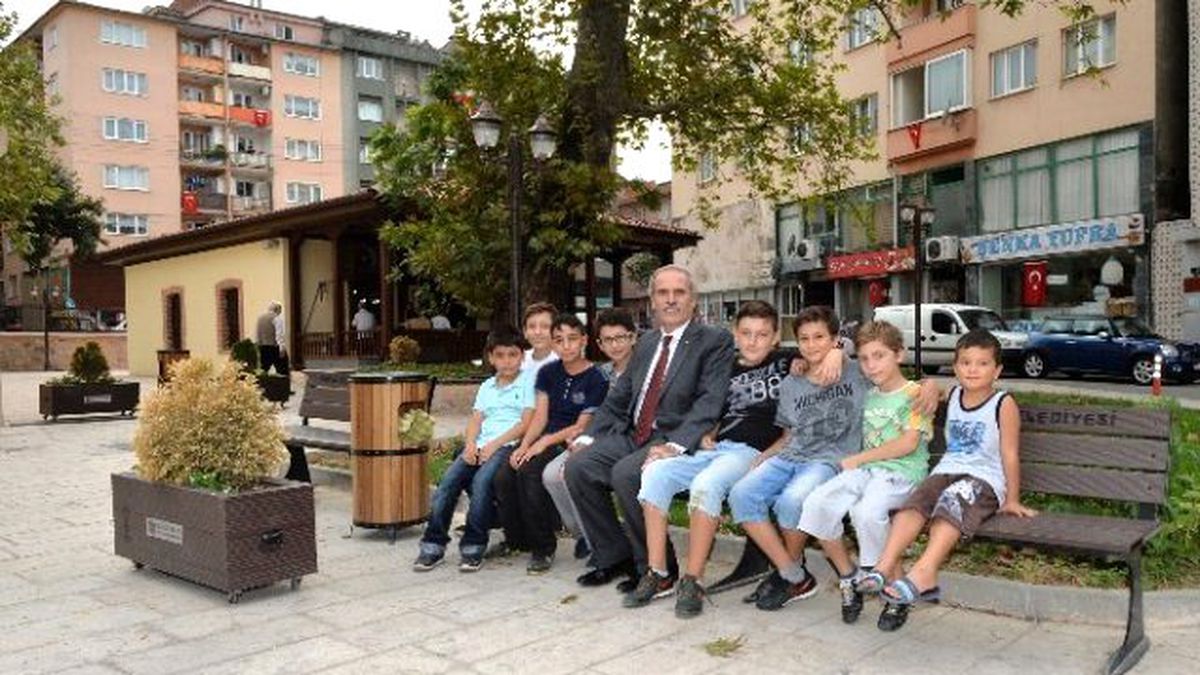 Recep Altepe: "Çukur Mescit ve Çevresi Yıldırım\'a Değer Kattı"