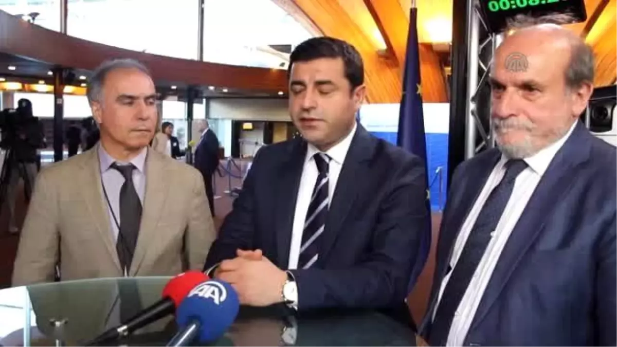 Demirtaş: "1 Kasım\'da Barış Bloğu Güçlü Çıkmalı"