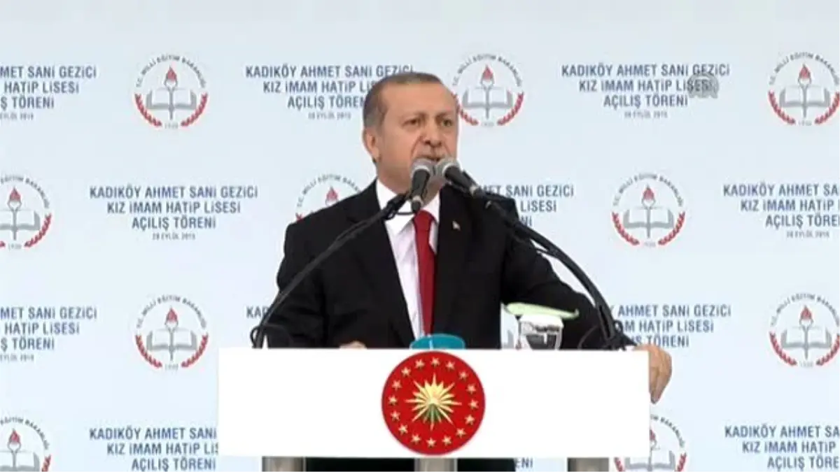 Erdoğan, Öğrencilere Seslendi: "Hem Alim, Hem de Arif Olmanızı İstiyoruz"