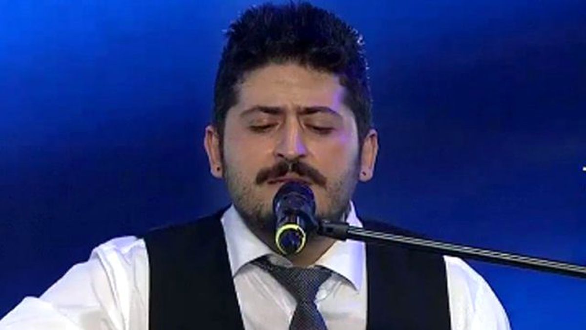 Ferit Özkan Başeğmez \'Üflediler Söndüm\' (Son Final Performansı)
