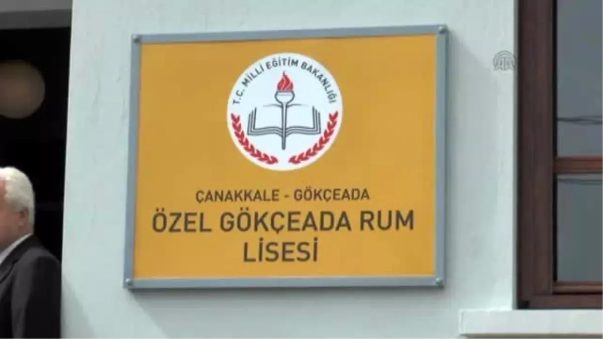 Gökçeada\'da Rum Lisesi Açıldı