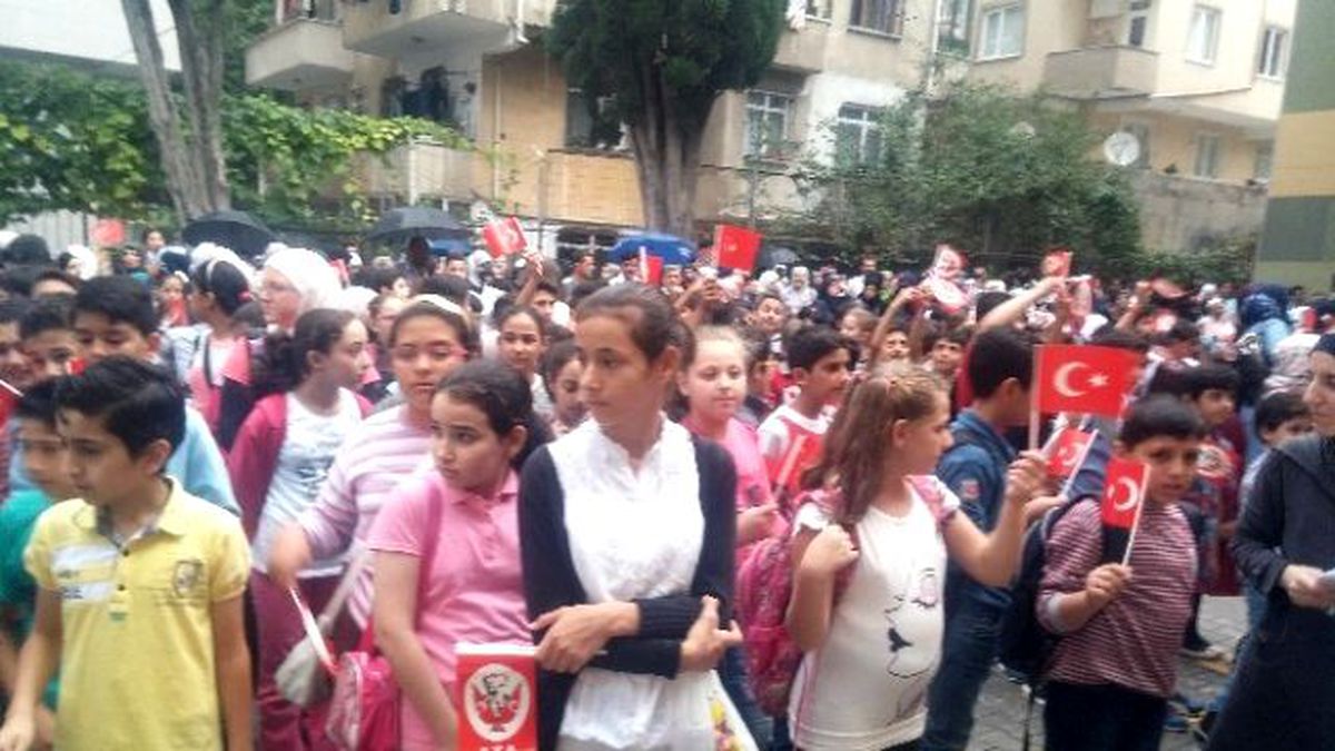 Suriyeli Çocuklar Ders Başı Yaptı