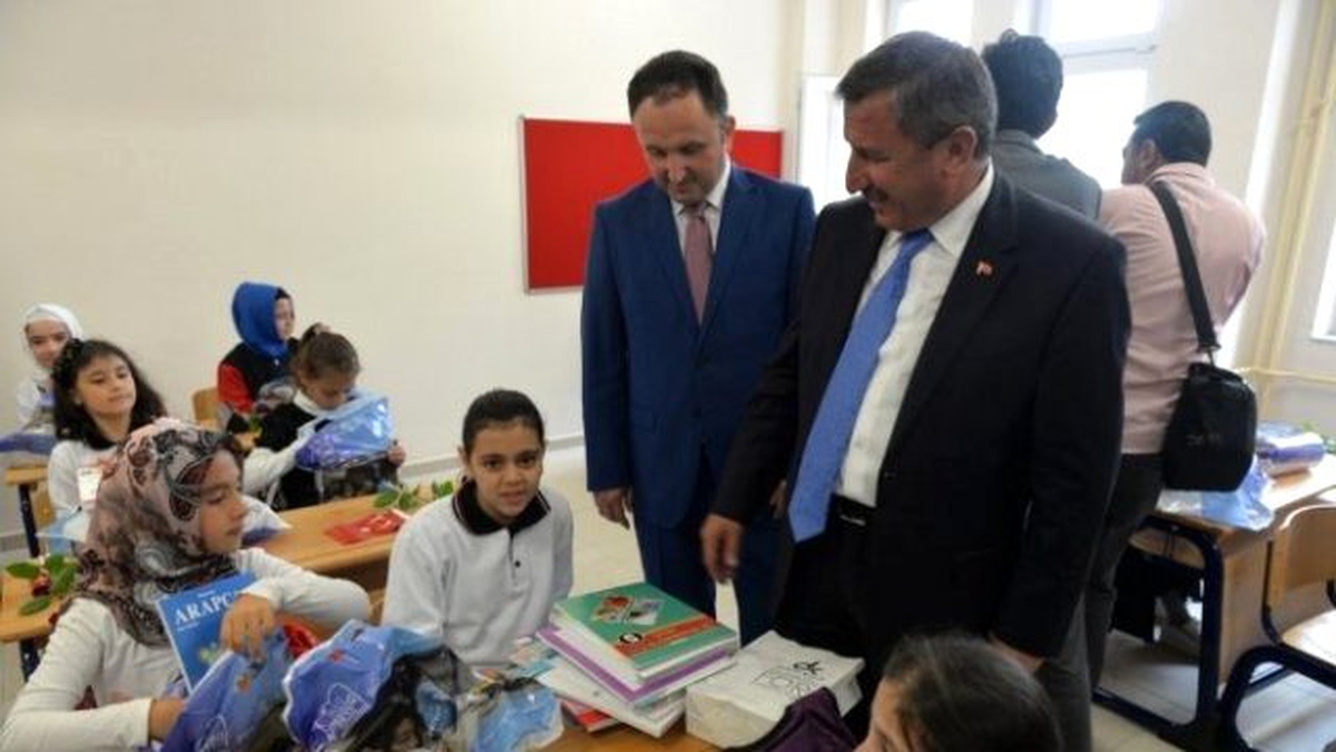 Vali Yılmaz: Kütahya\'da İkili Eğitim-öğretim Yapan Okulumuz Kalmayacak
