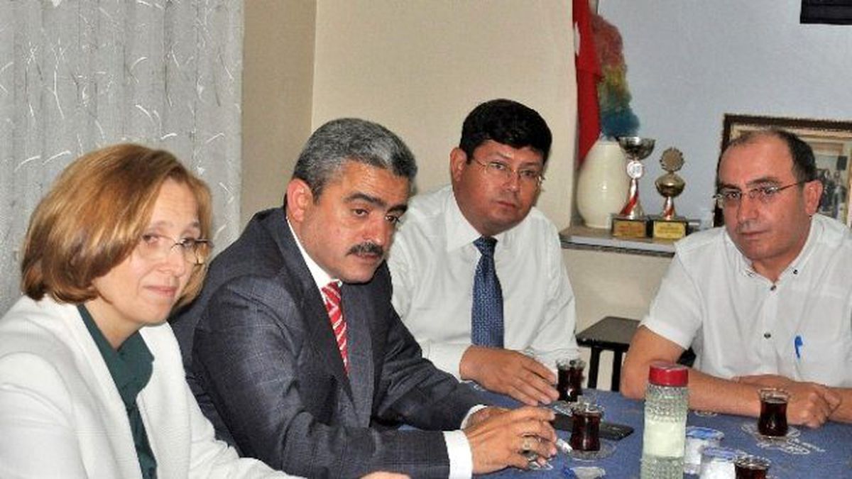 Başkan Alıcık, Türk Eğitim-sen Nazilli Şubesi\'ni Ziyaret Etti