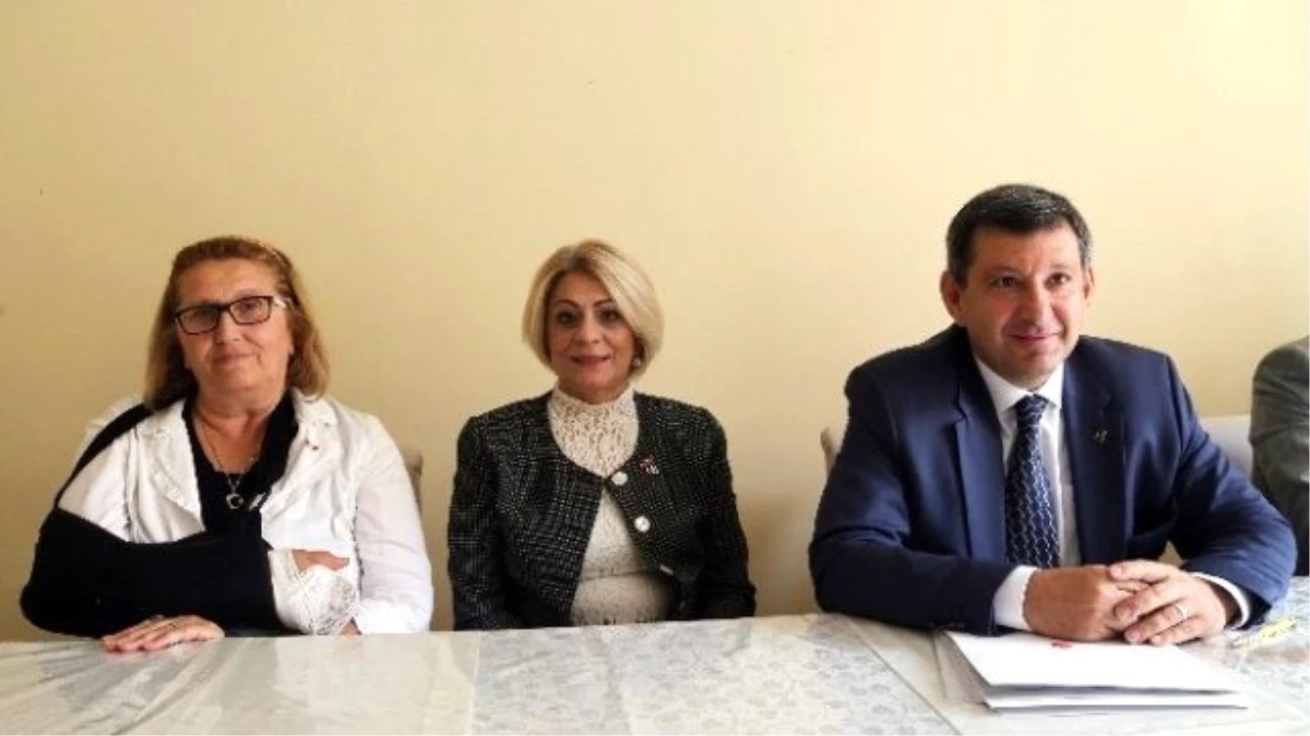 MHP Rize\'de Üç Milletvekili Adayından İkisini Bayanlardan Seçti