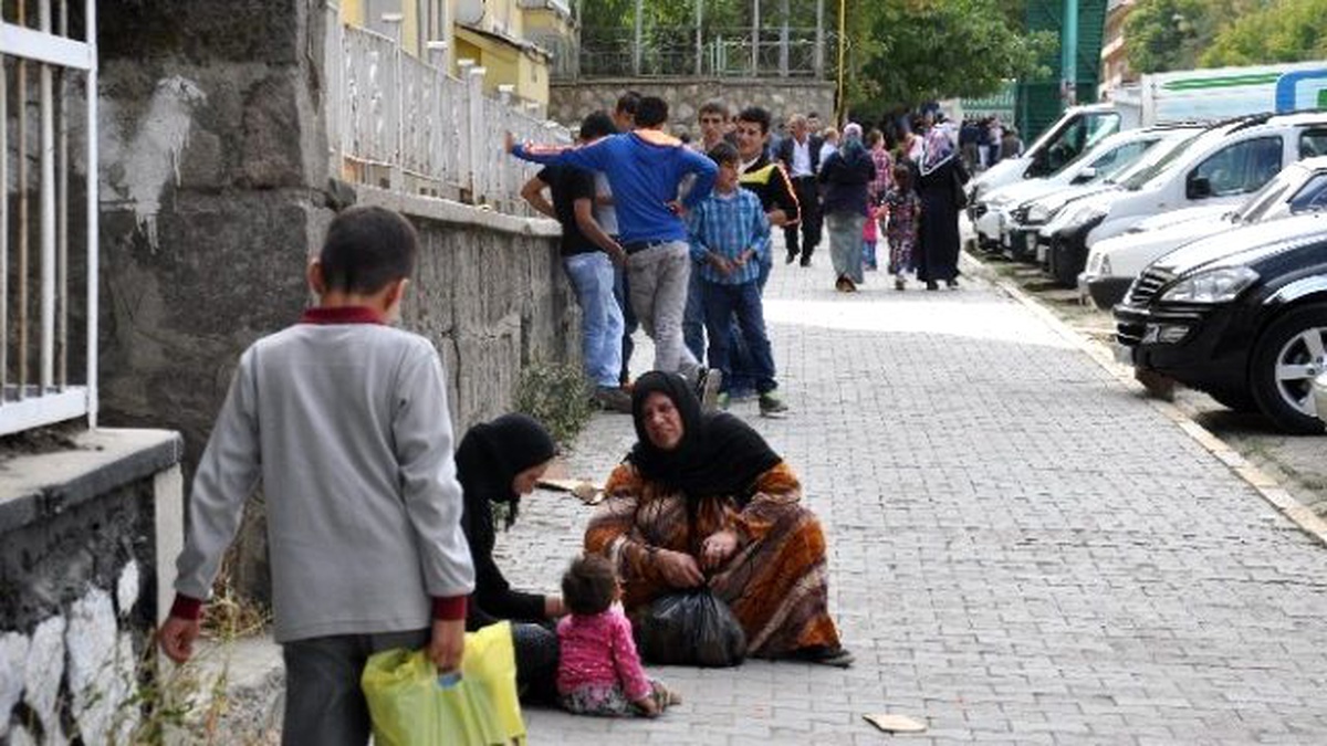 Muş\'ta Dilenci Sayısı Her Geçen Gün Artıyor