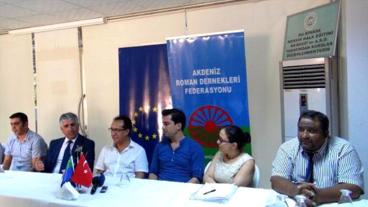 Romanlar, Roman Dili Romanes\'i Öğrenip Yeniden Yaşatacak