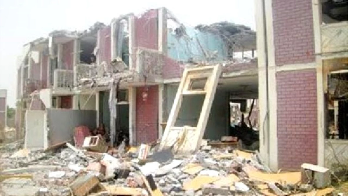 Saudi Bombing Over Wedding Party İn Yemen: 131 Killed
