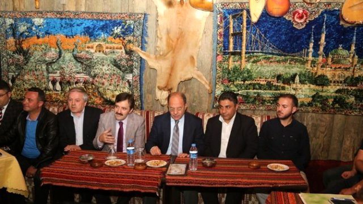 AK Parti Erzurum Milletvekili Adayı Akdağ Estp Üyeleri ile Bir Araya Geldi