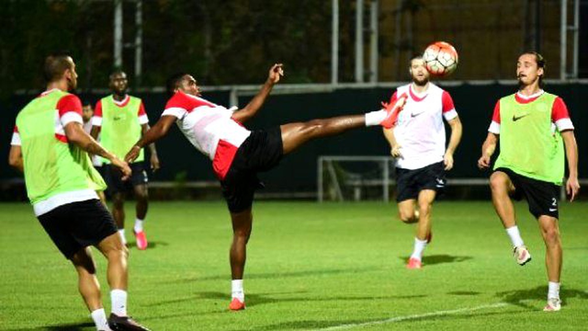 Antalyaspor Taktik Çalıştı