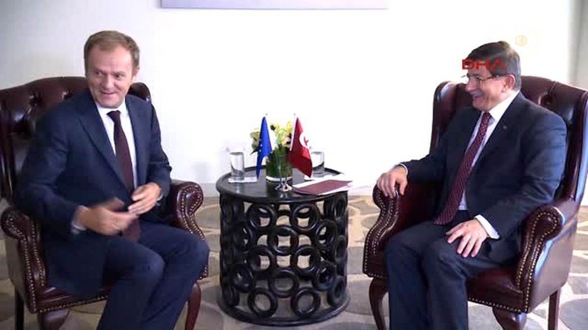 Başbakan Davutoğlu, AB Konseyi Başkanı Tusk ile Görüştü