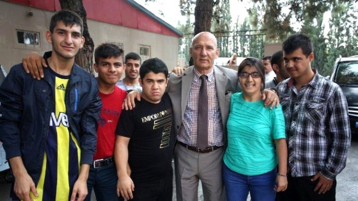 Başkan Altınok Öz\'den Eğitime Tam Destek