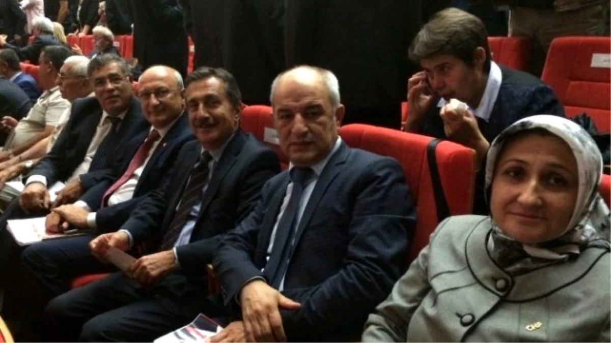 Başkan Ataç, CHP\'nin Aday Tanıtım ve Belediye Başkanları Toplantısında