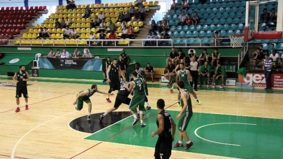 Büyükşehir Basket Final\'e Hazır