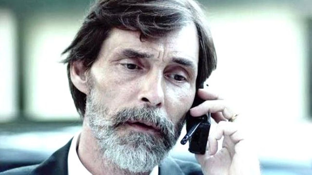 Erdal Beşikçioğlu Annesini Kaybetti