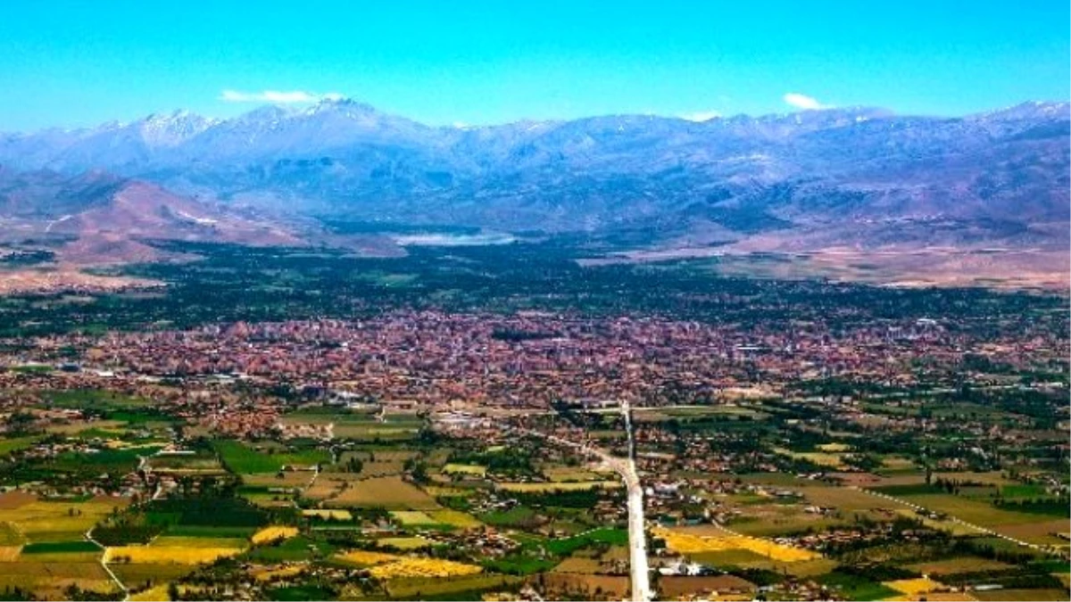 Konya\'da İlçelerin Geleceği Planlanıyor