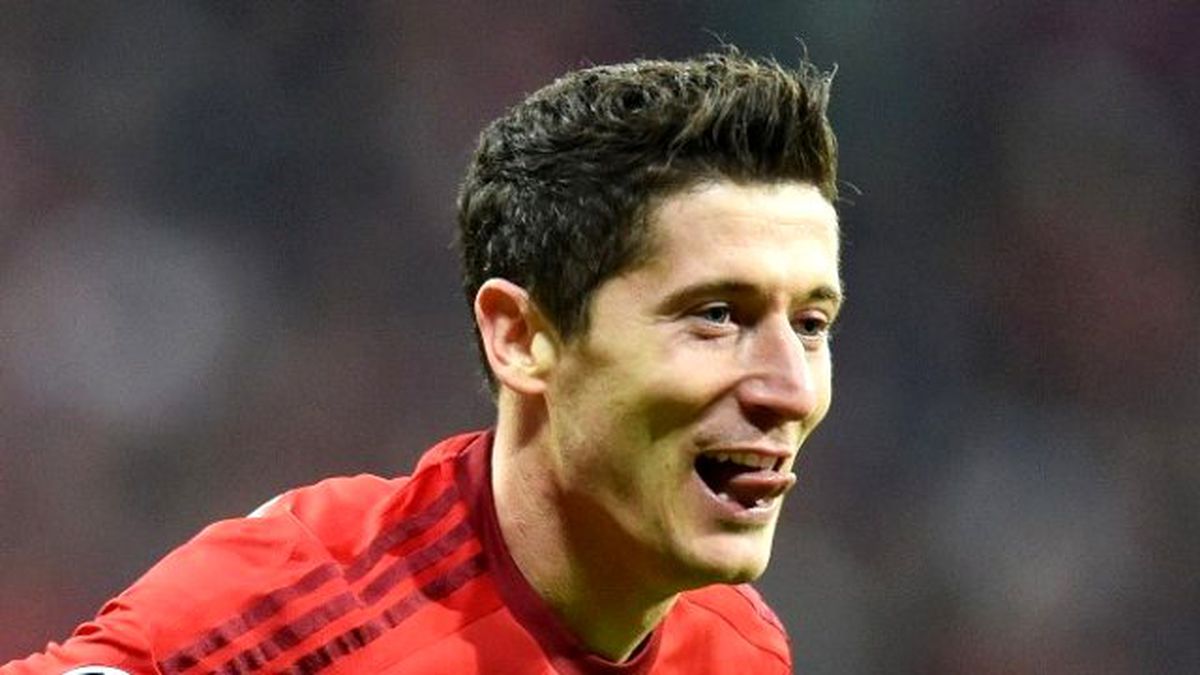 Lewandowski\'nin Gol Yağmuru Devam Ediyor