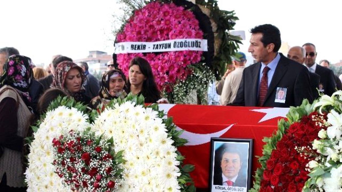 Milli Boksör Özoğluöz Son Yolculuğuna Uğurlandı