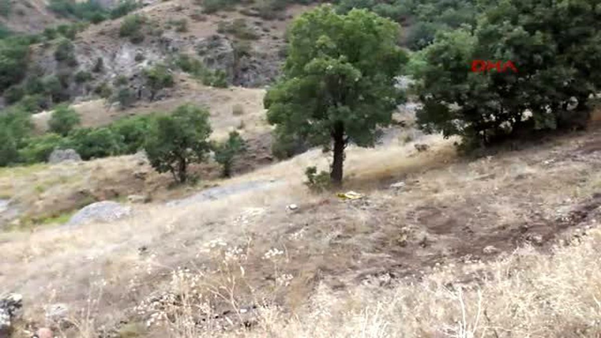 Sivas Traktör 50 Metrelik Uçuruma Yuvarlandı: 1 Yaralı