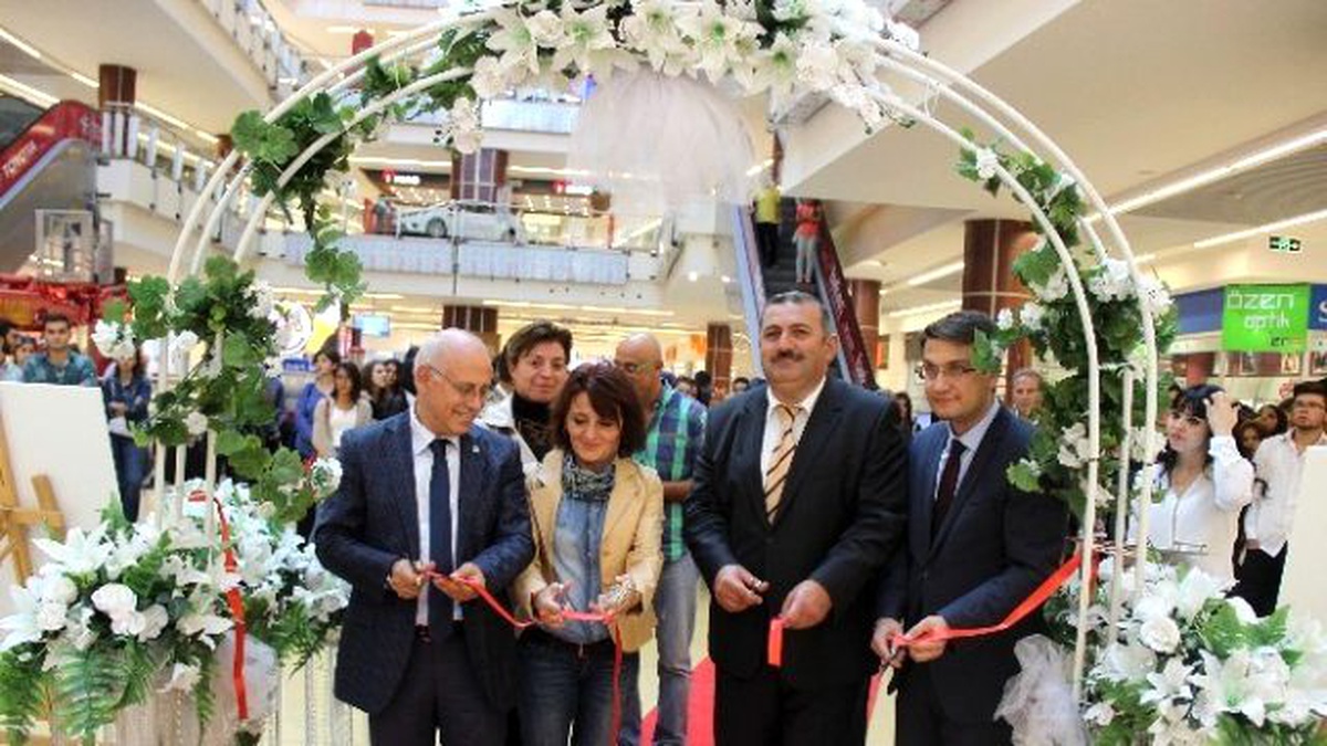 AB\'nin Türkiye\'ye Yansımaları Fotoğraf Sergisi Ziyarete Açıldı
