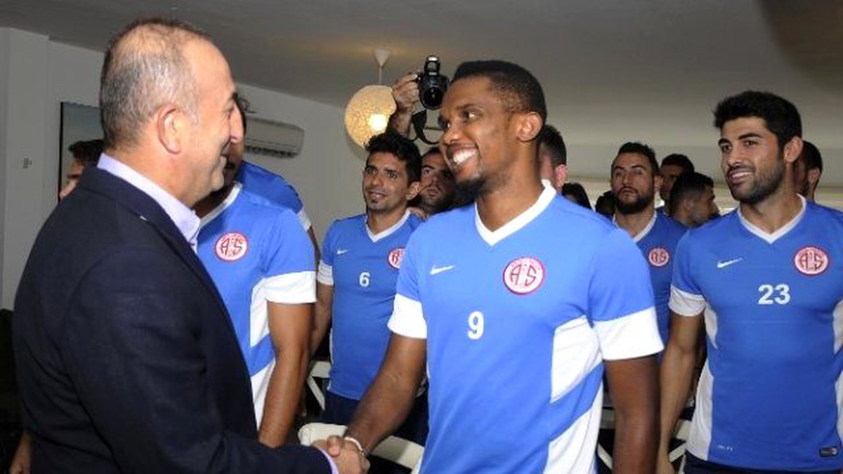 Antalyasporlu Eto\'o 3 Kilo Verdi