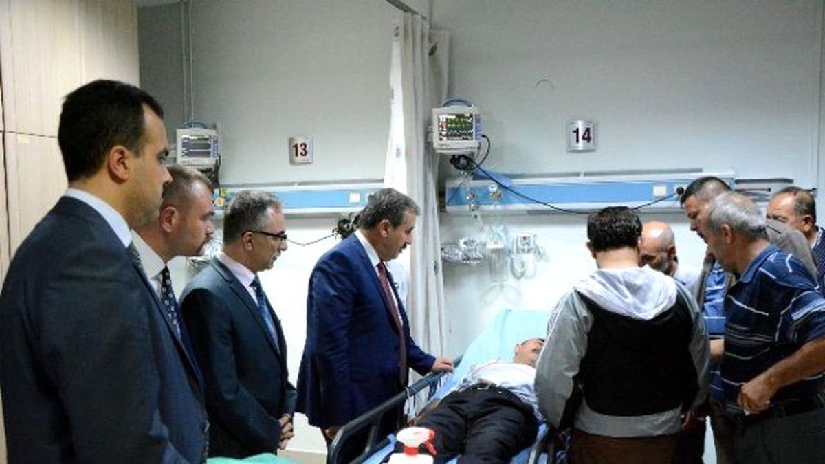 BBP Genel Başkanı Destici, Yaralıları Hastanede Ziyaret Etti