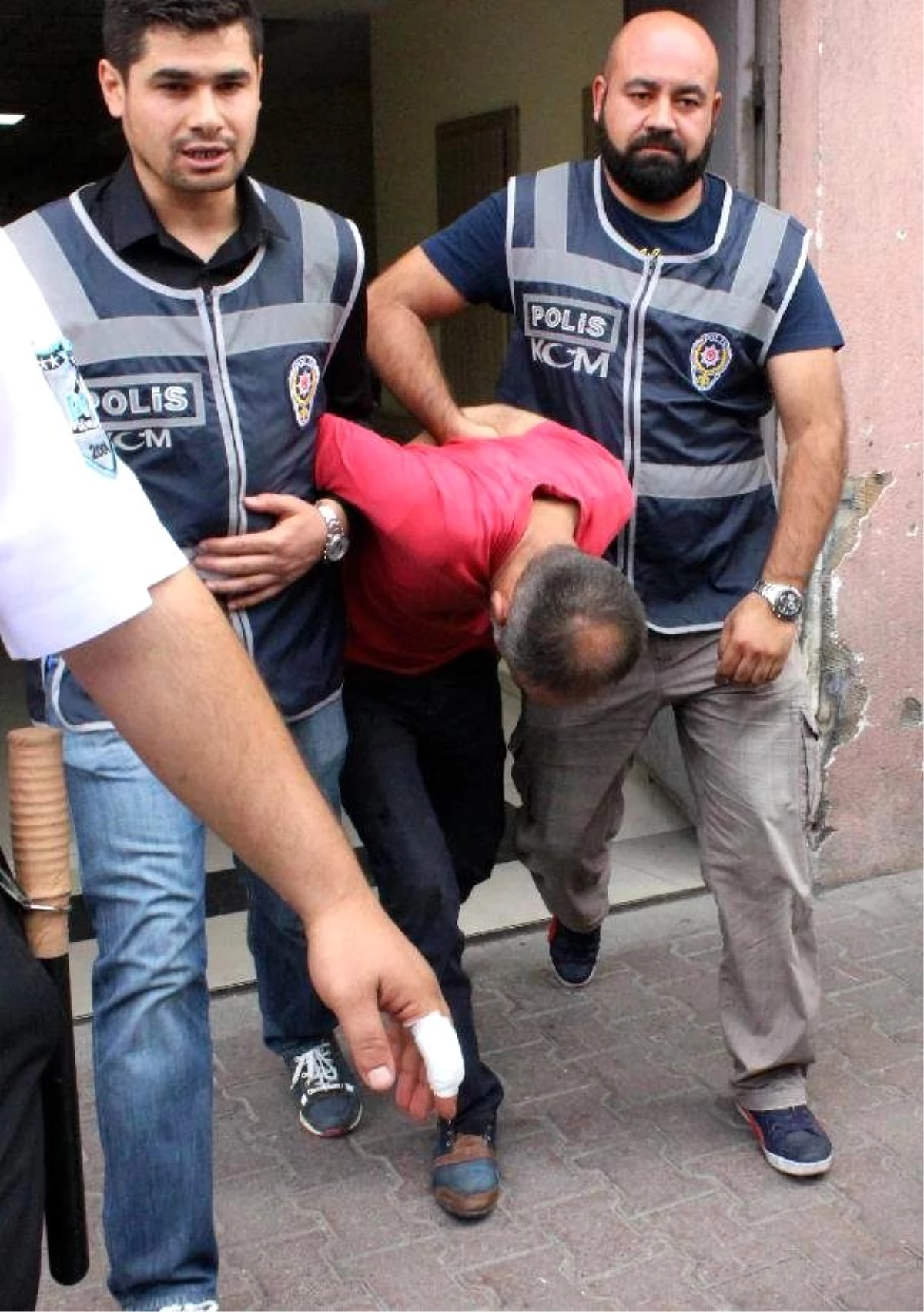 İkincide Polisi Atlatamadı